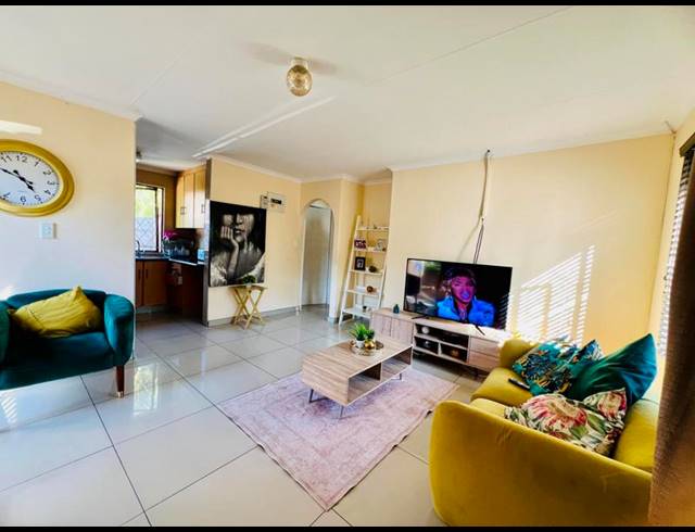 2 BEDROOM HOUSE FOR SALE IN BELLAIR